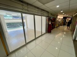 Holland Road Shopping Centre (D10), Retail #595002411